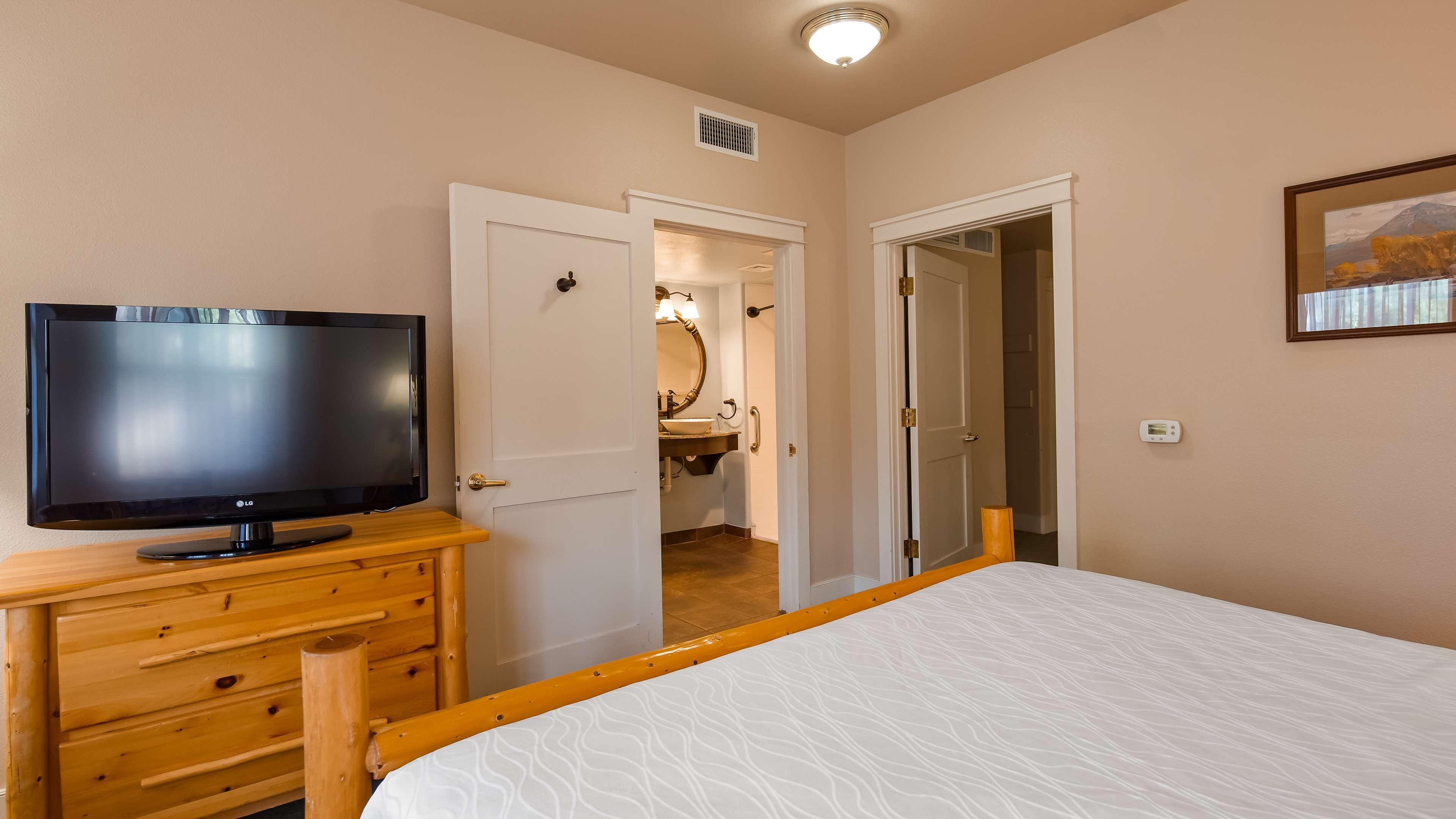 Best Western Plus Plaza Hotel Thermopolis Buitenkant foto