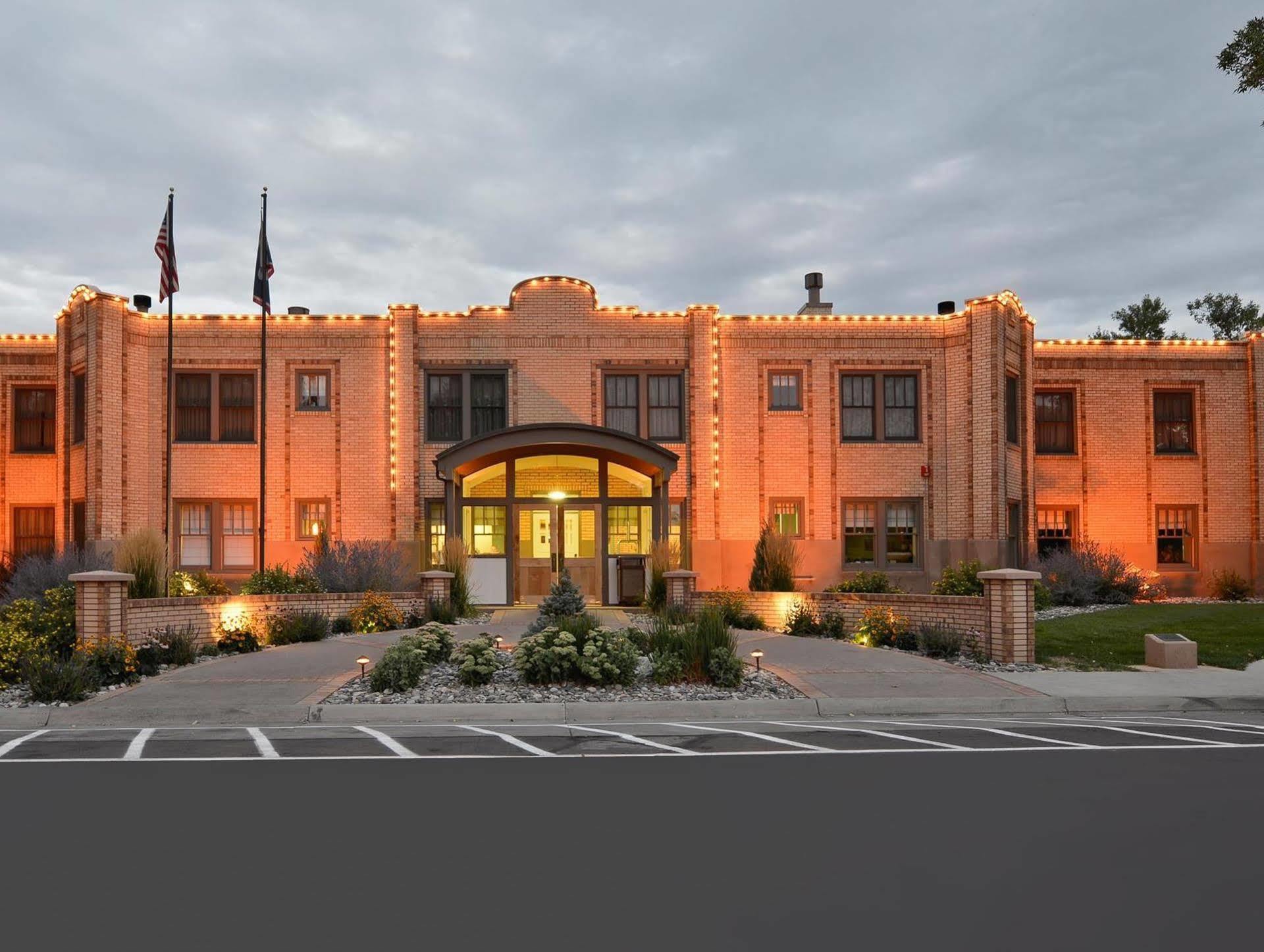 Best Western Plus Plaza Hotel Thermopolis Buitenkant foto